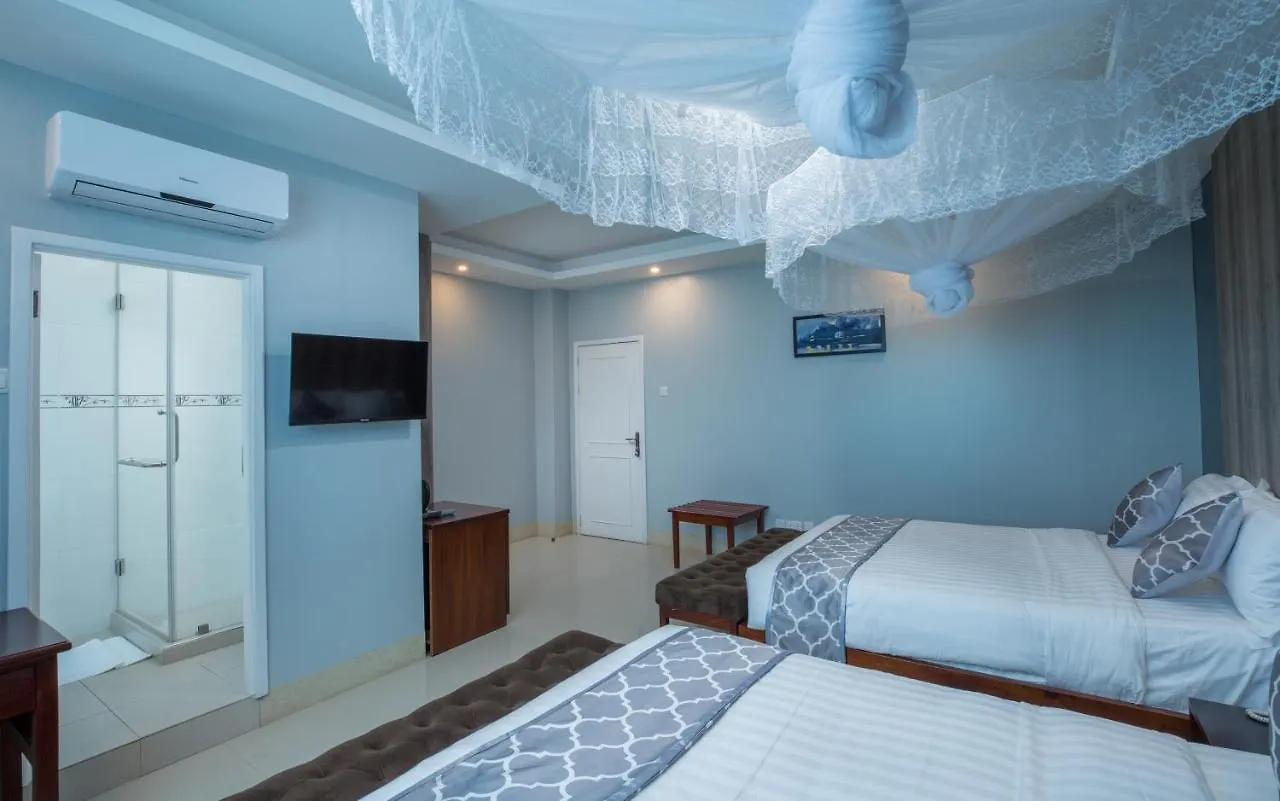 Caran Hotel Kisugu Kampala 0*,  Uganda